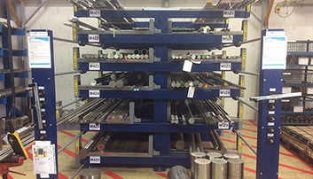 Stockage tubes et barres rack