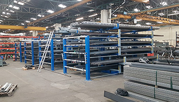 cantilever roll out rack for tubing pipes profiles